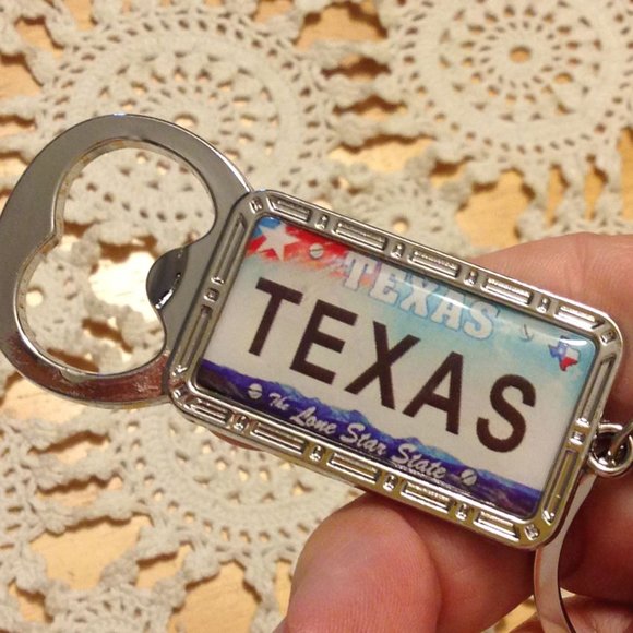 Texas keychain with bottle opener, Lone Star State - Picture 3 of 4